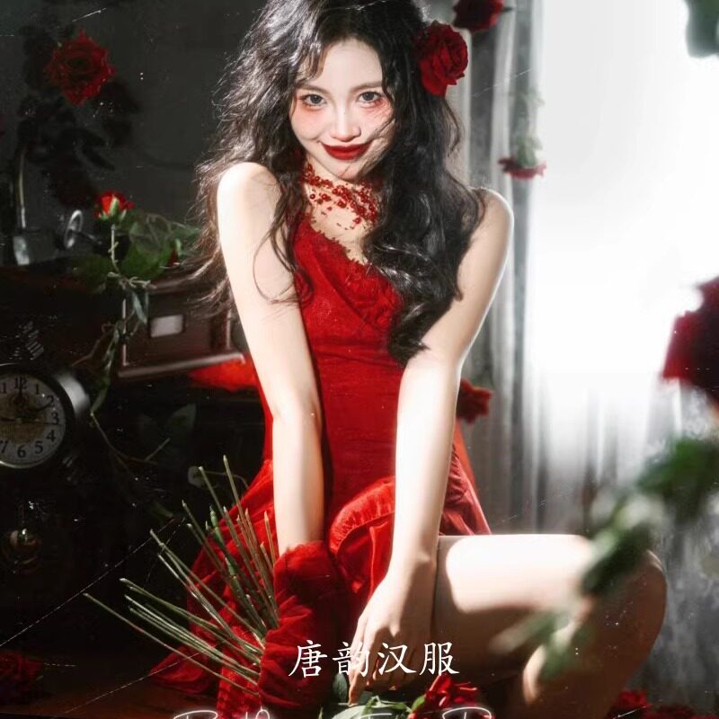 影楼新款暗黑系拍照艺术照连衣裙