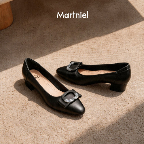 MARTNIEL/马内尔黑蝴蝶结方扣粗跟浅口单鞋女通勤百搭轻奢女鞋