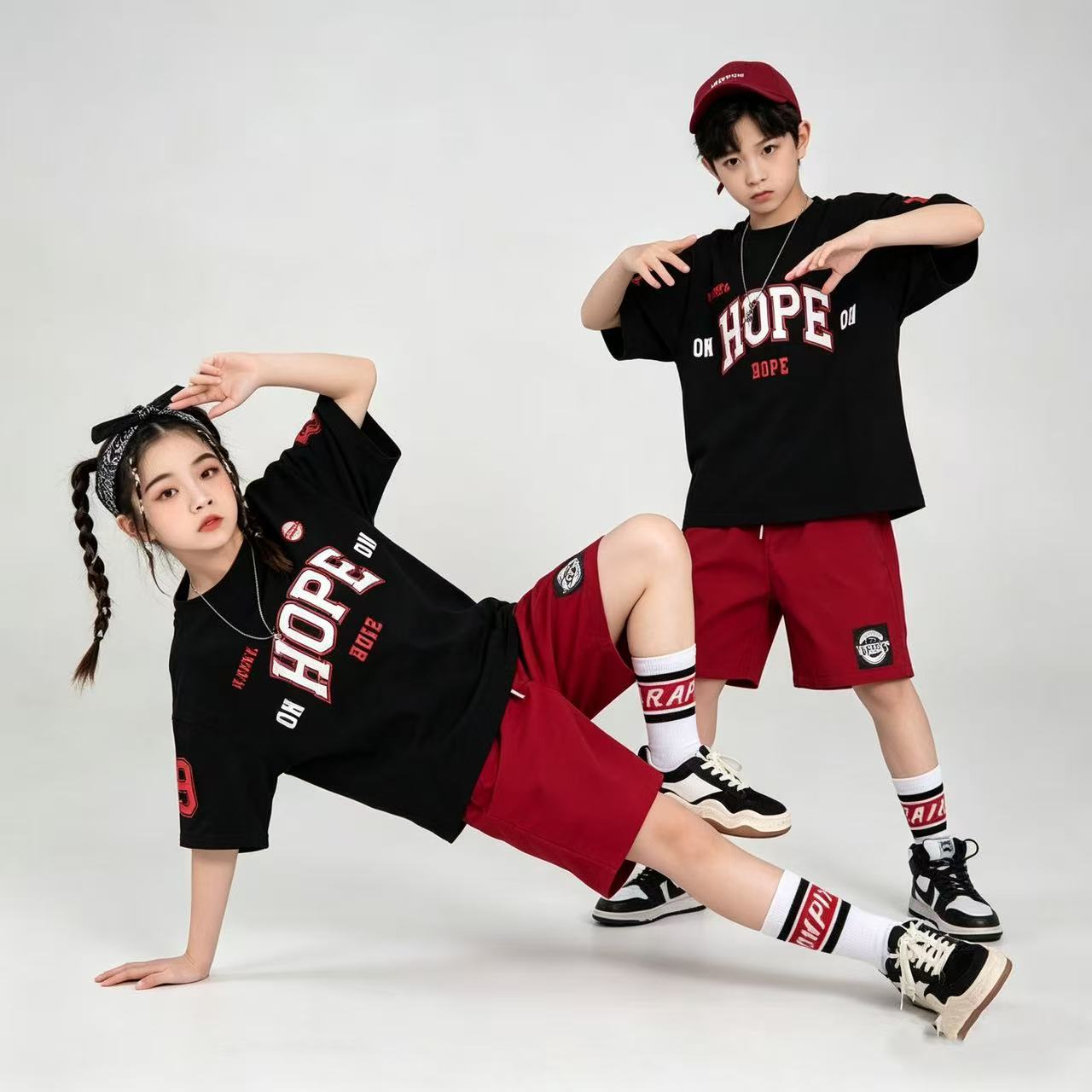 六一儿童节表演服夏季男童嘻哈街舞潮牌套装女孩爵士舞服装演出服