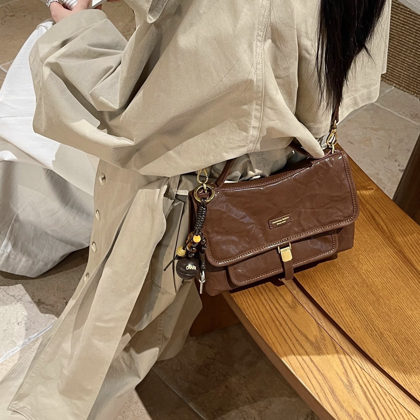 CoCo Arlene轻奢褶皱通用款女包