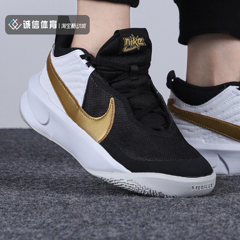 Nike耐克TEAM HUSTLE大童黑白奥利奥运动休闲篮球鞋CW6735-FJ7688