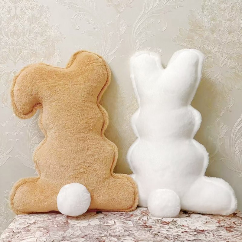 可爱兔子背影毛绒玩具沙发卧室靠抱枕活动礼品儿童生日礼物批发