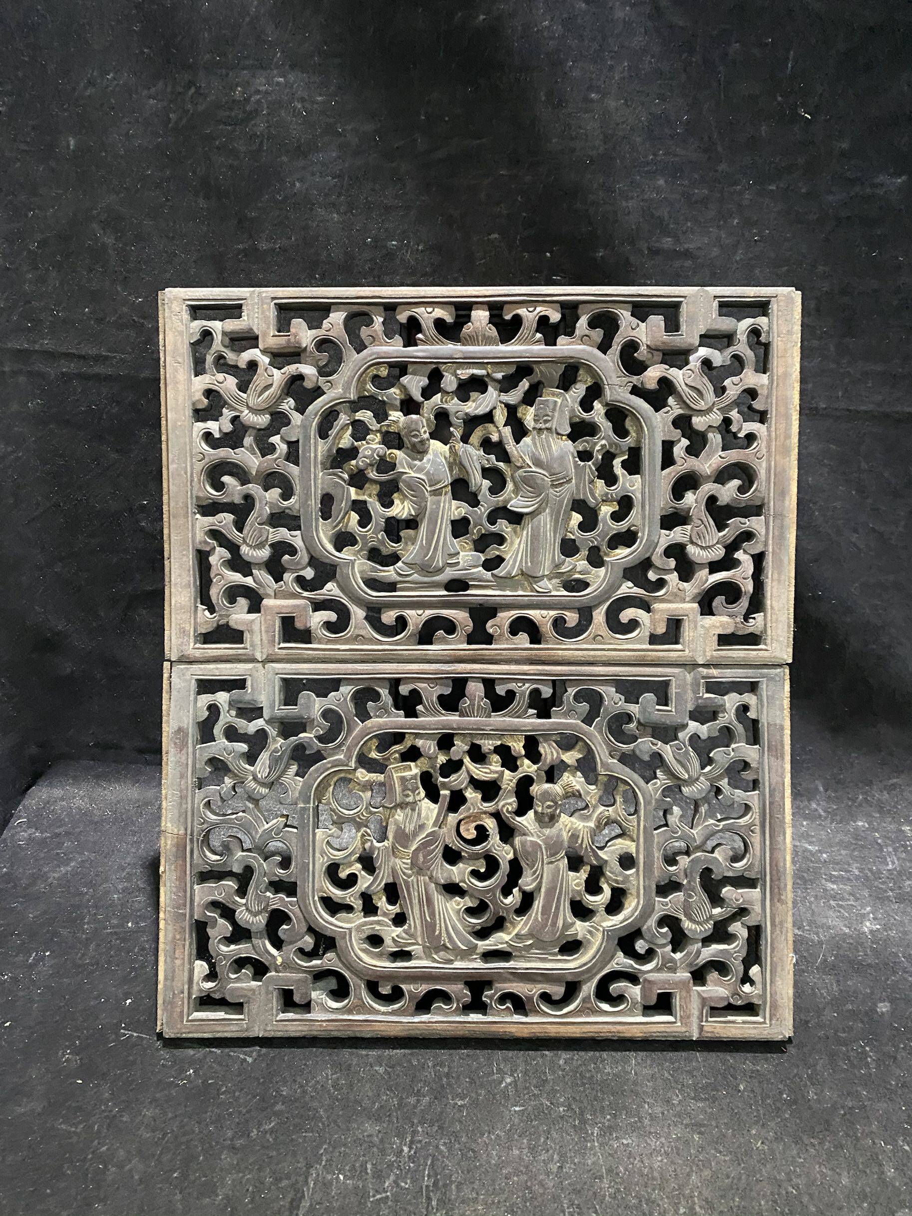 清代水楠木双面工透雕天官赐福老木雕花板一对