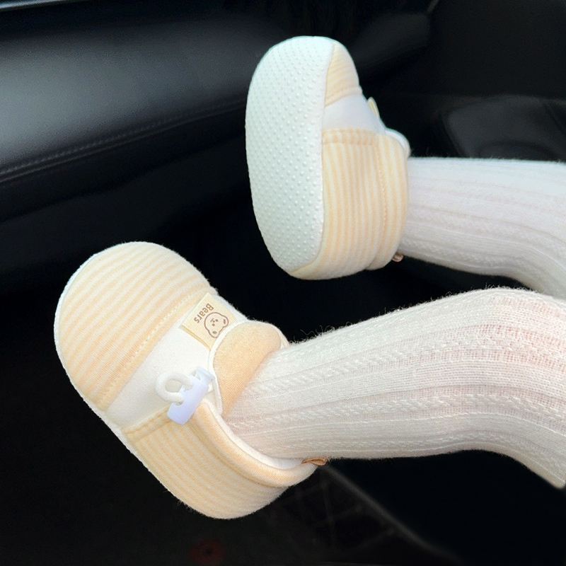 婴儿鞋袜春秋软底不掉鞋