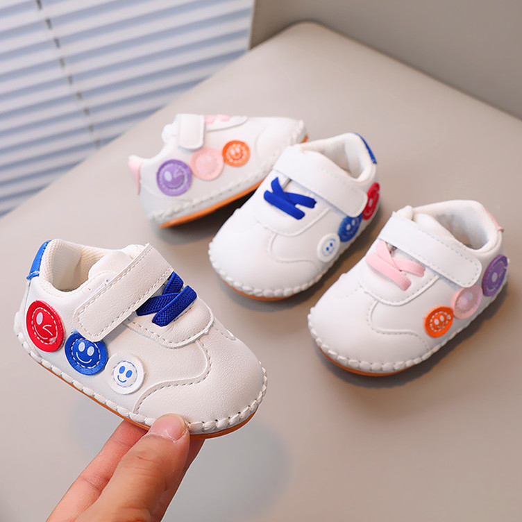 秋季男宝宝学步鞋休闲运动鞋牛筋底手工0-1岁步前软底防滑不掉鞋2