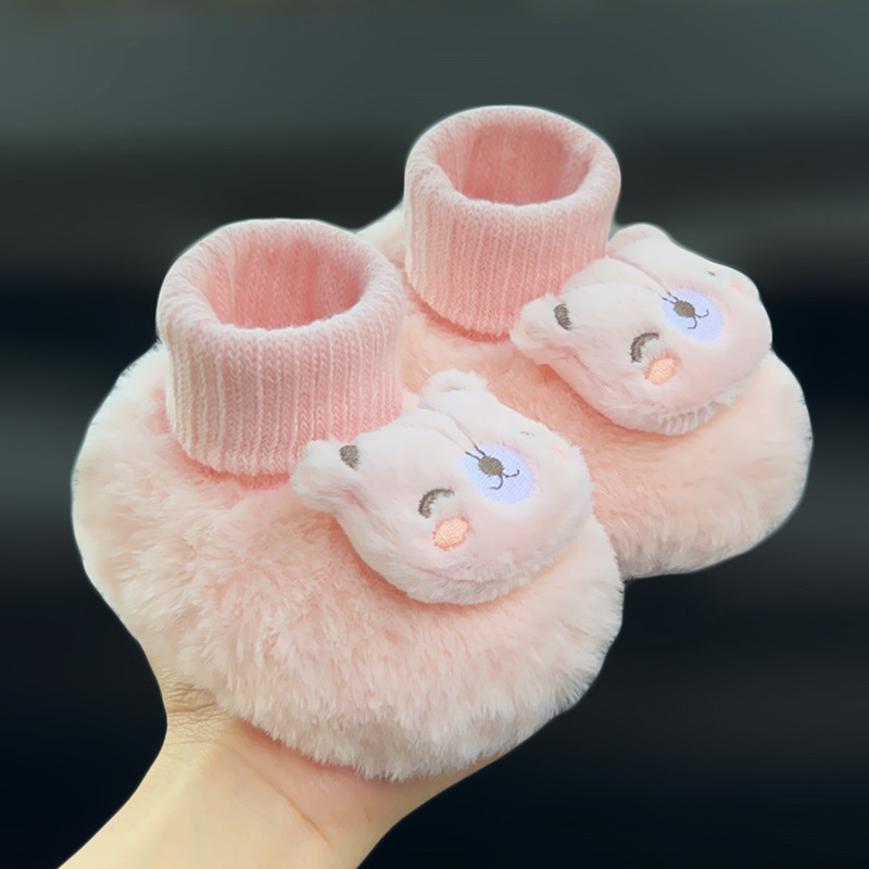 婴儿鞋冬季加绒加厚保暖软底棉鞋