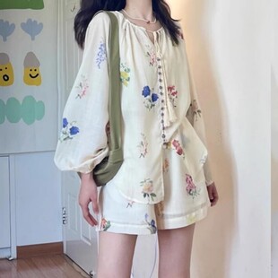 碎花防晒衬衫短裤两件套装女夏今年流行的简约宽松休闲一整套穿搭