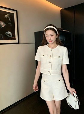 有里布2026夏季新款女小香风洋气外套+高腰阔腿短裤气质套装D6129
