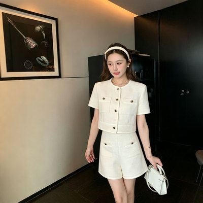 有里布2026夏季新款女小香风洋气外套+高腰阔腿短裤气质套装D6129
