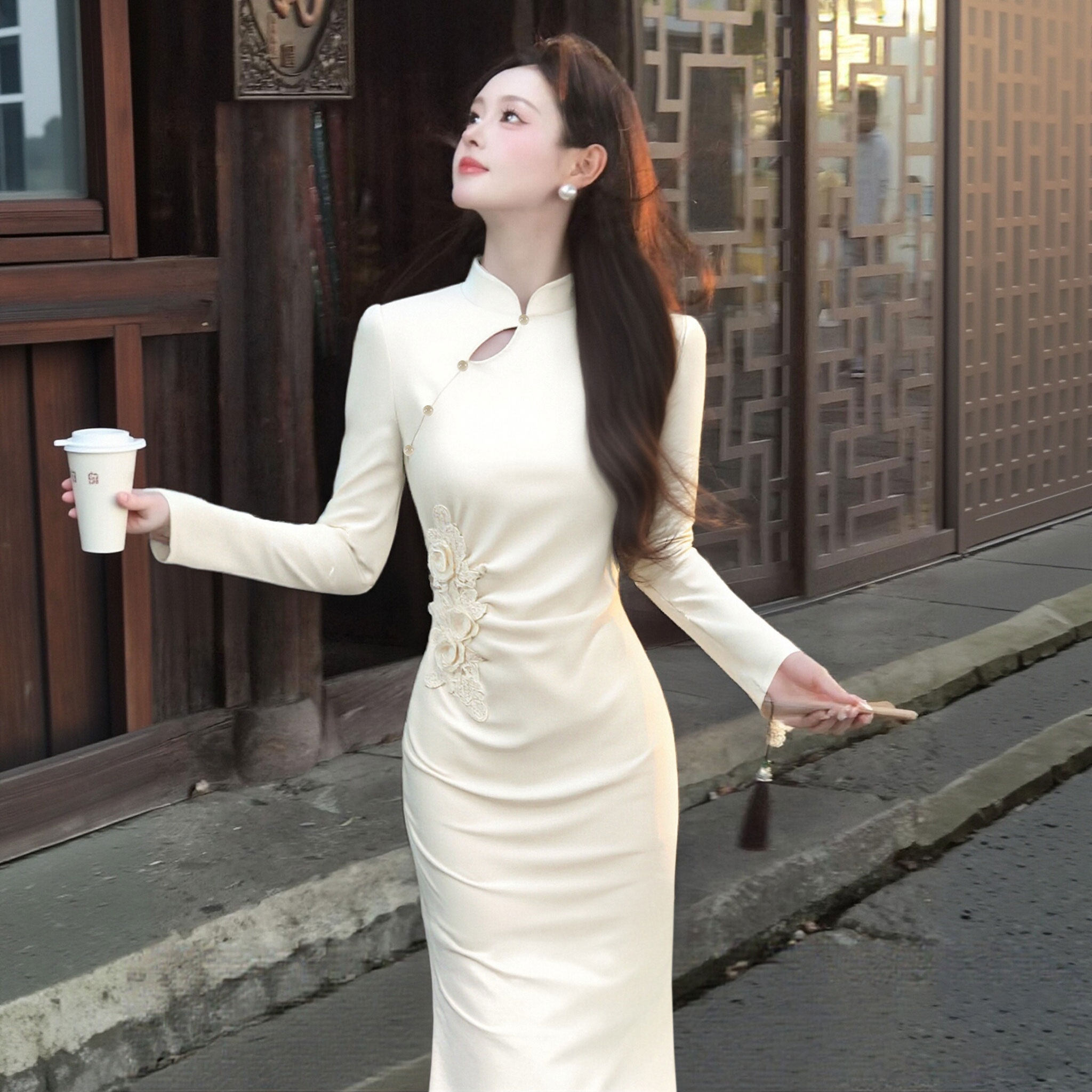 新中式收腰显瘦长袖连衣裙2025秋冬季新款漂亮百搭打底裙D4133