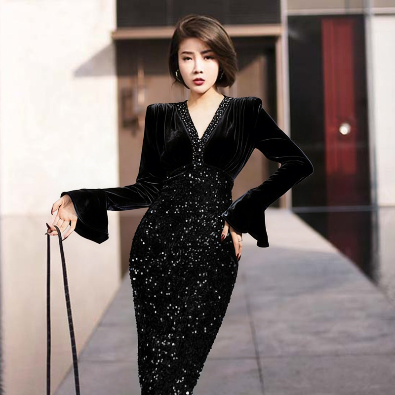 有里布轻奢亮片设计感裙子2025秋冬新款喇叭袖打底连衣裙D4560,女装/女士精品,连衣裙,淘宝优惠券,粉丝福利购,淘宝优惠卷