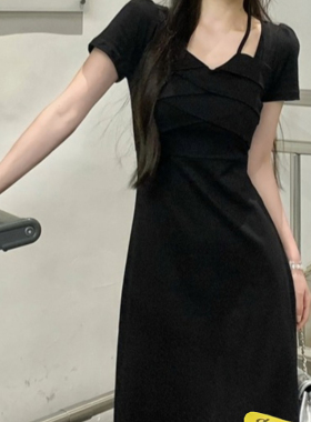 挂脖垂坠感小众修身连衣裙女2026年夏新收腰显瘦遮肉包臀裙子6888