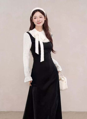 蕾丝拼接长袖连衣裙女2025冬季新款今年爆款巨好看长裙D4193