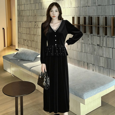 浪漫复古v领丝绒连衣裙2026春款法式长裙party小礼裙D4584A