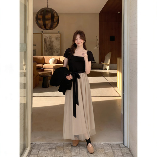 2026夏季新款有里布设计感小众韩系高智法式撞色拼接连衣裙D4885