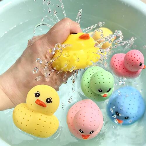 Colorful Sponge Duck Squeeze Toy Water Absorbing Squirting G