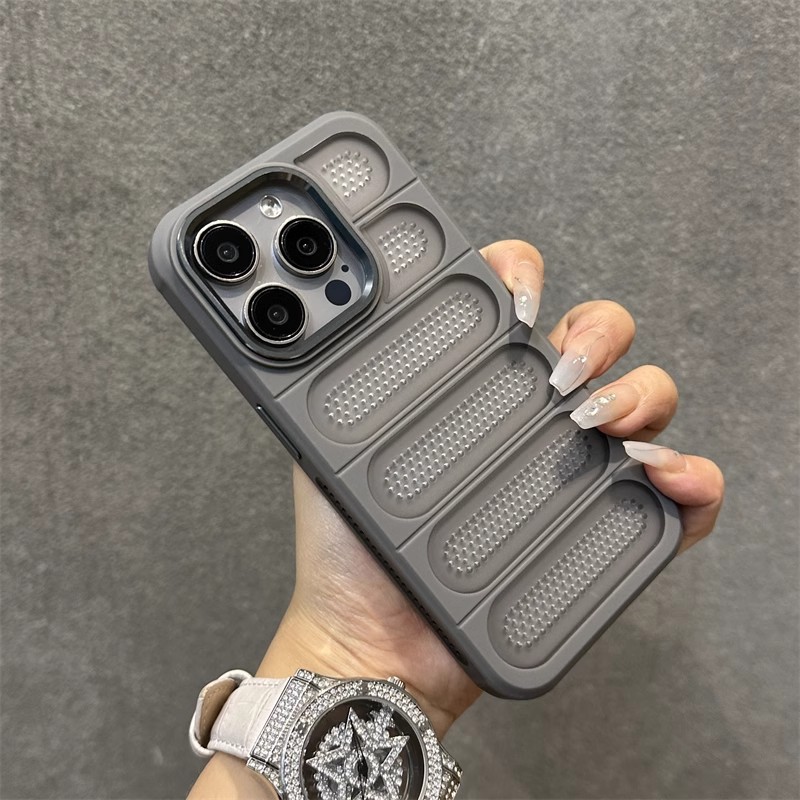 苹果手机壳新款简约纯色适用苹果16pro防摔手机壳蜂窝透气iPhone14plus夏日冰丝散热13ProMax保护套15