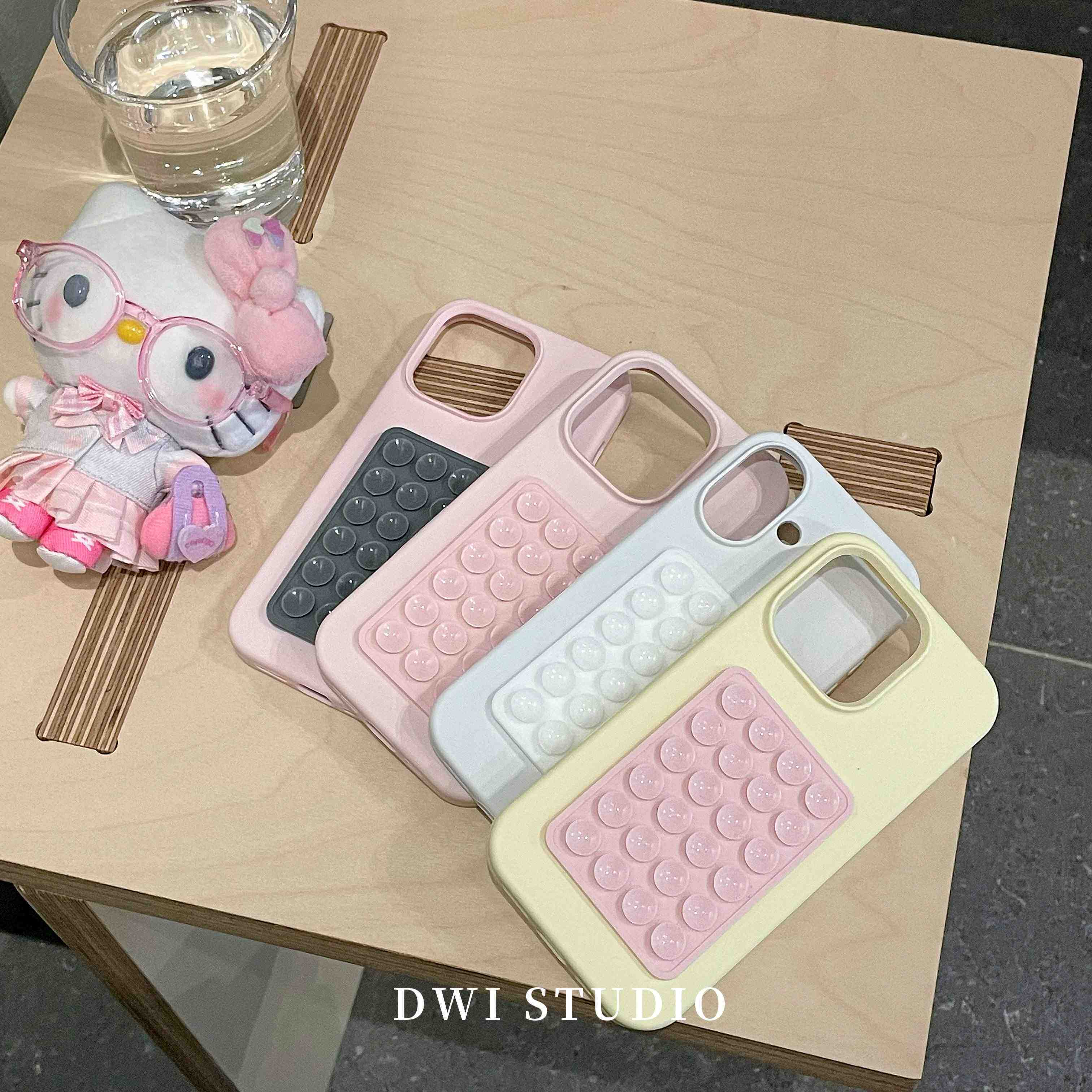 DWISTUO韩系纯色爱心吸