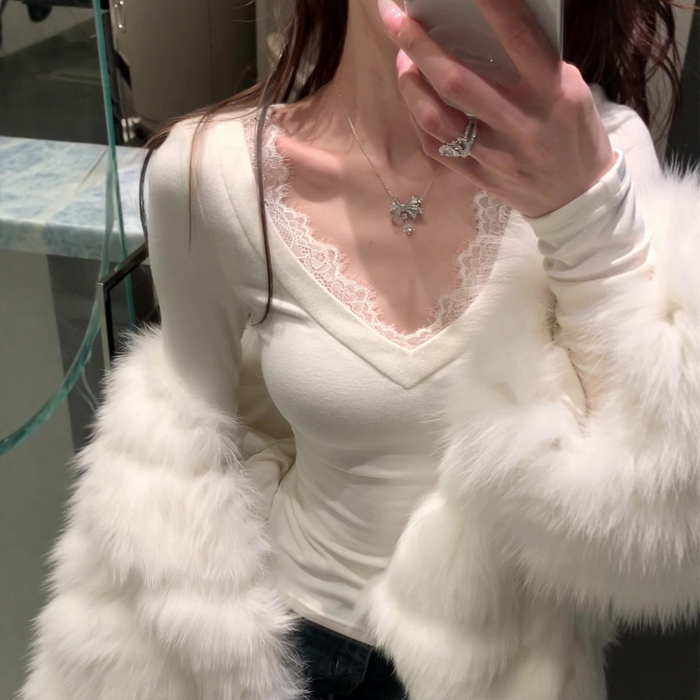 法式纯欲性感蕾丝花边v领打底衫女秋冬内搭修身显瘦长袖T恤上衣潮