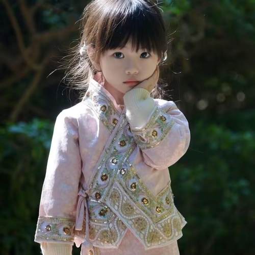 西双版纳傣族儿童演出服套装