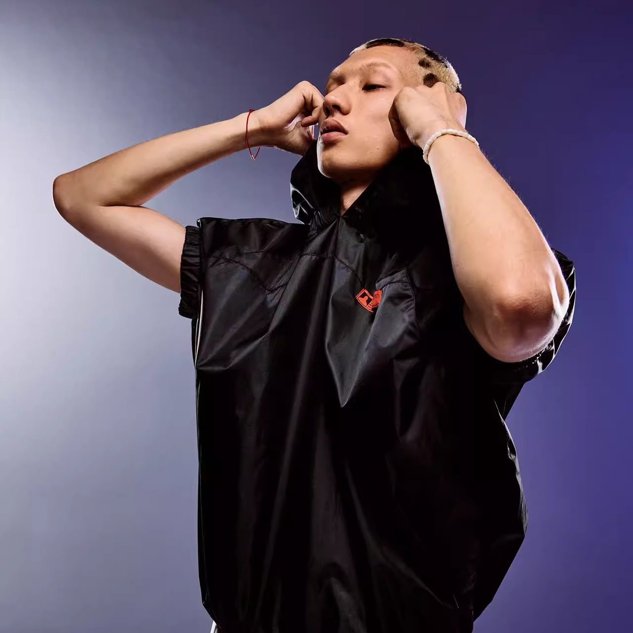 ROCKSTA “GHETTO SOLIDER”系列春夏黑色连帽短袖拳击上衣T恤