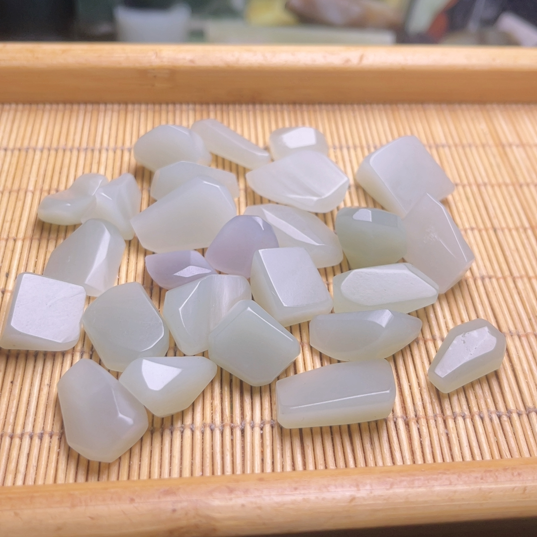 且末料干净油润