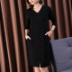 春秋连衣裙2025新款 大码 女装 胖mm宽松遮肚子显瘦减龄V领直筒裙子