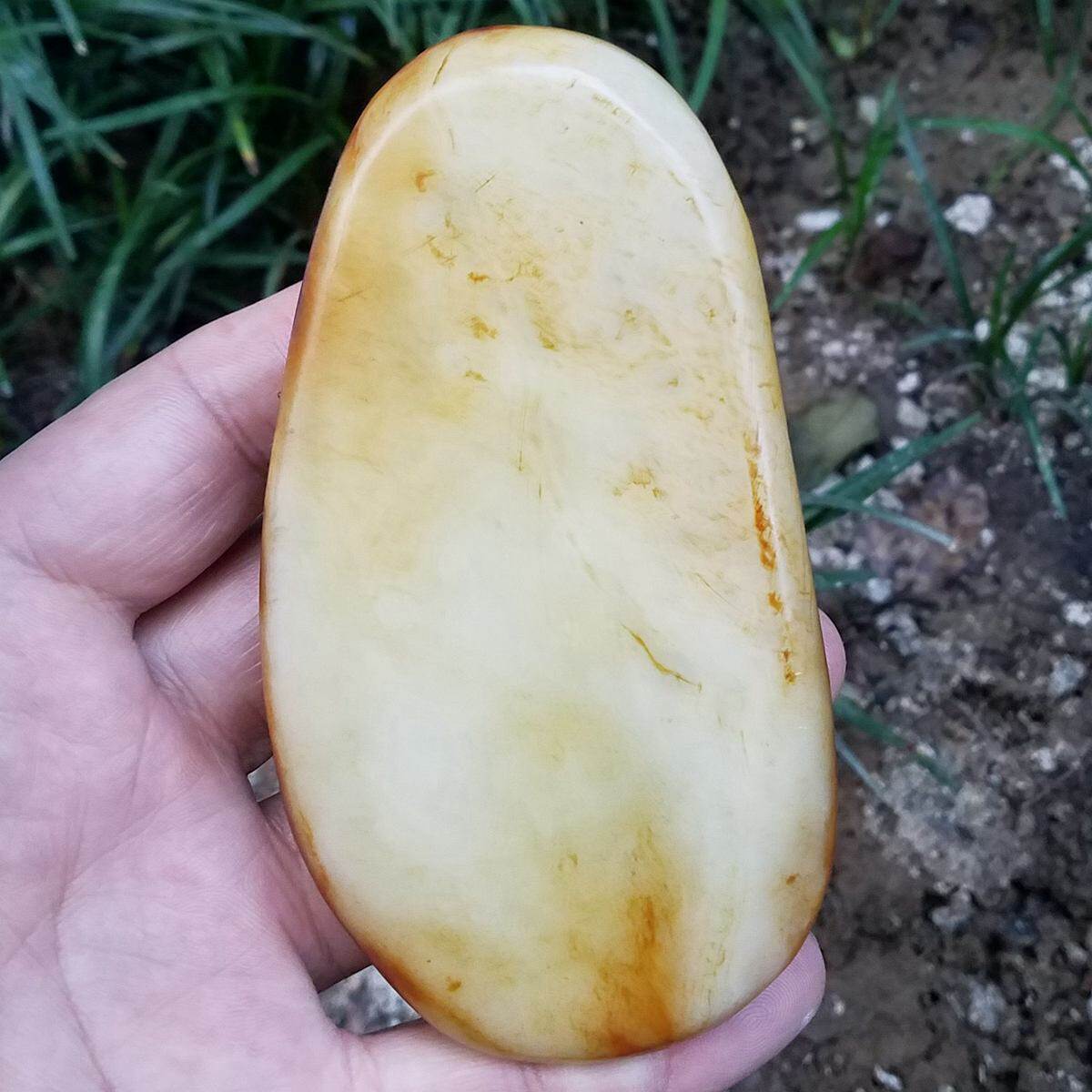 寻顾和田玉原石毛料山籽料手把件