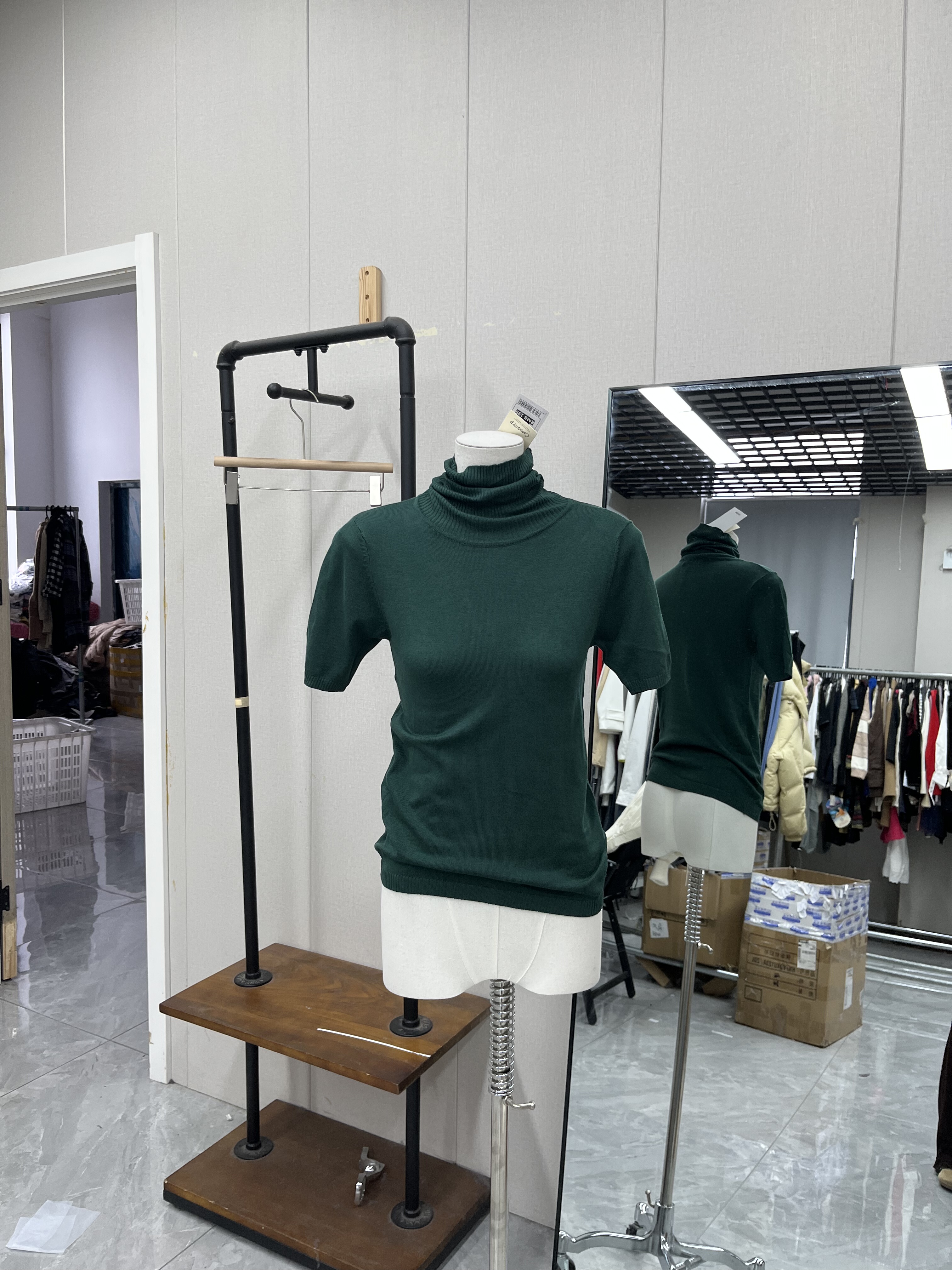 新款高领秋冬毛衣五分针织衫修身打底显瘦上衣套头短袖