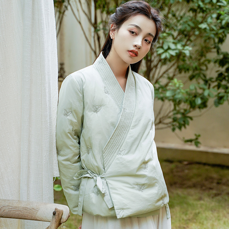 复古新中式羽绒服【灵气】交V领系带绣花90白鸭绒国风改良汉服