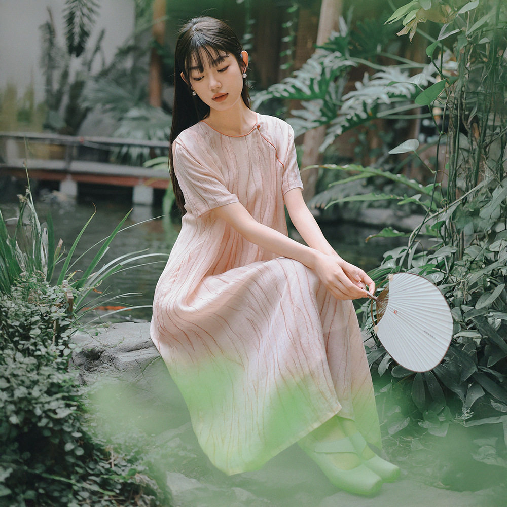 新中式女装2026夏季新款圆领短袖天丝苎麻印花连衣裙气质复古裙子
