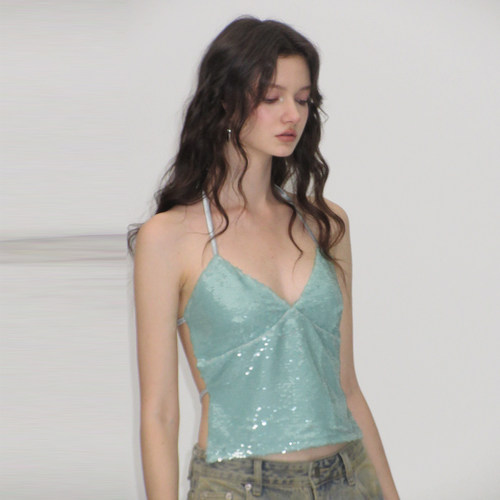 AE30 SAINT 春日缤纷*亮片爆闪有胸垫吊带 大露背度假风挂脖背心