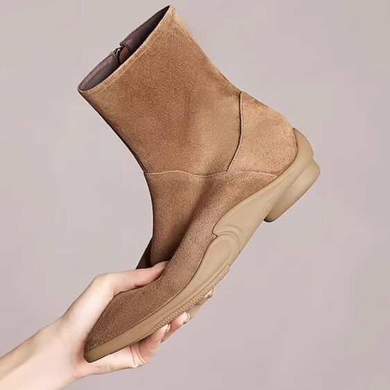 内增高磨砂软羊皮小短靴尖头运动大底2025秋季踝靴英伦风女鞋中跟