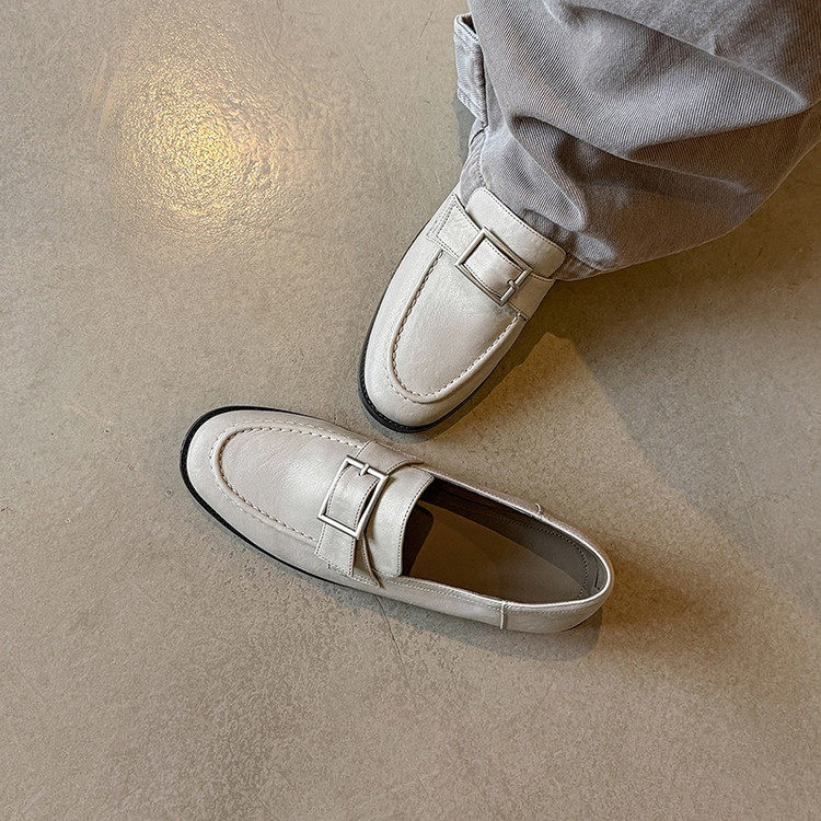 英伦风皮带扣乐福鞋女平底一脚蹬深口单鞋通勤小皮鞋灰色洋气百搭,女鞋,深口单鞋,淘宝优惠券,粉丝福利购,淘宝优惠卷