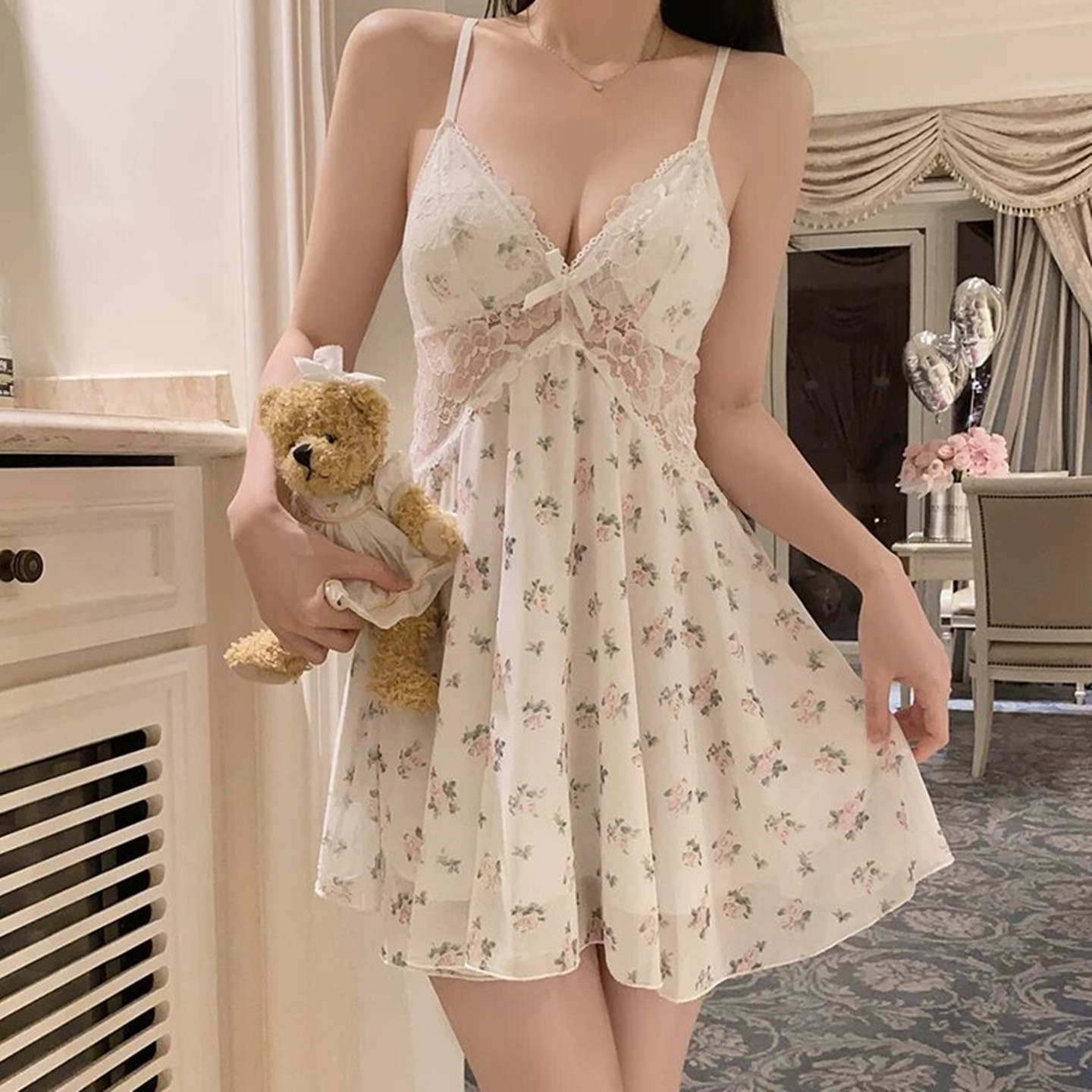 梦中情bra【面膜T】bi眼入不才雷连衣裙女新款肩宽碎花显瘦睡裙
