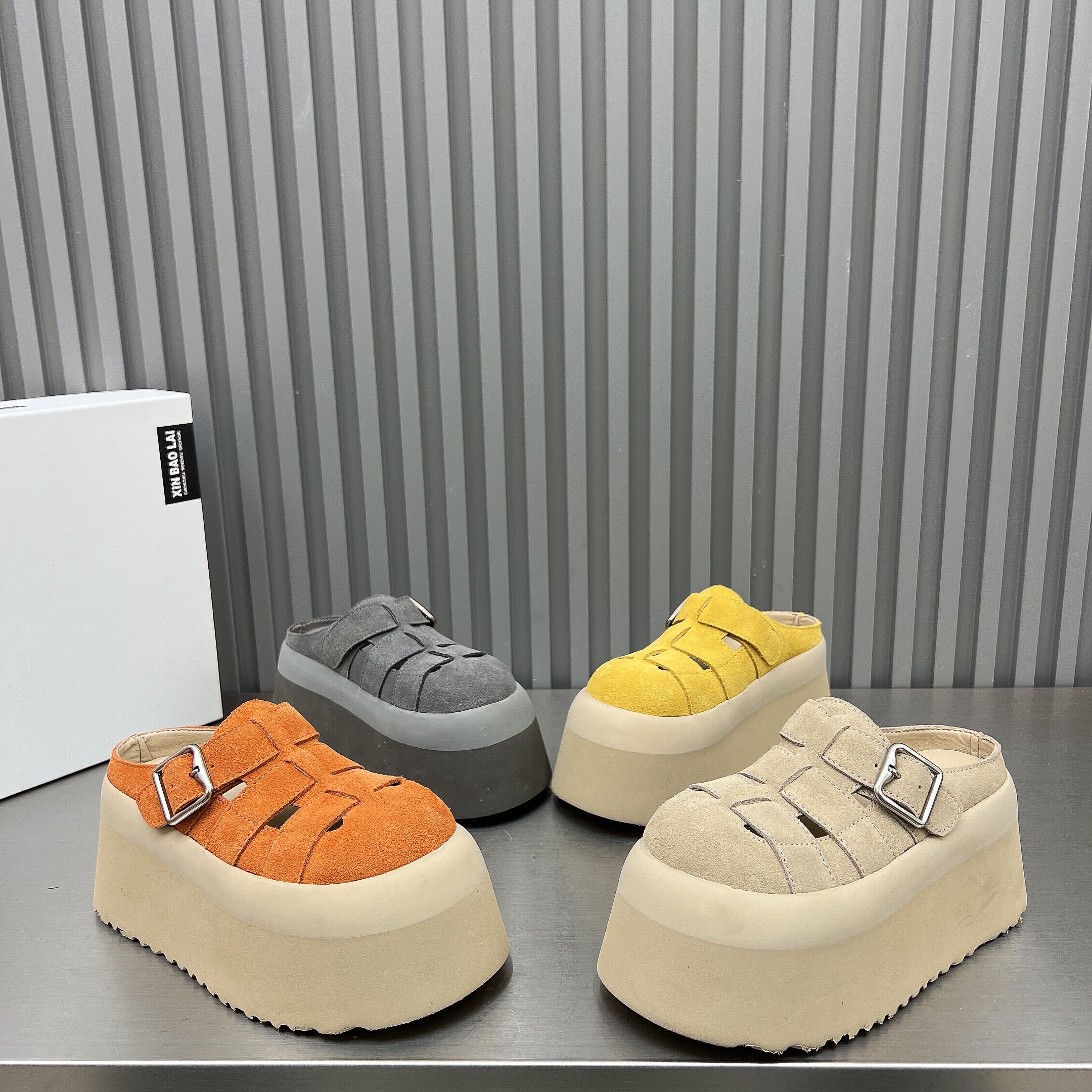 7cm厚底勃肯鞋女2026新款磨砂皮镂空包头半拖鞋猪笼鞋罗马凉鞋女