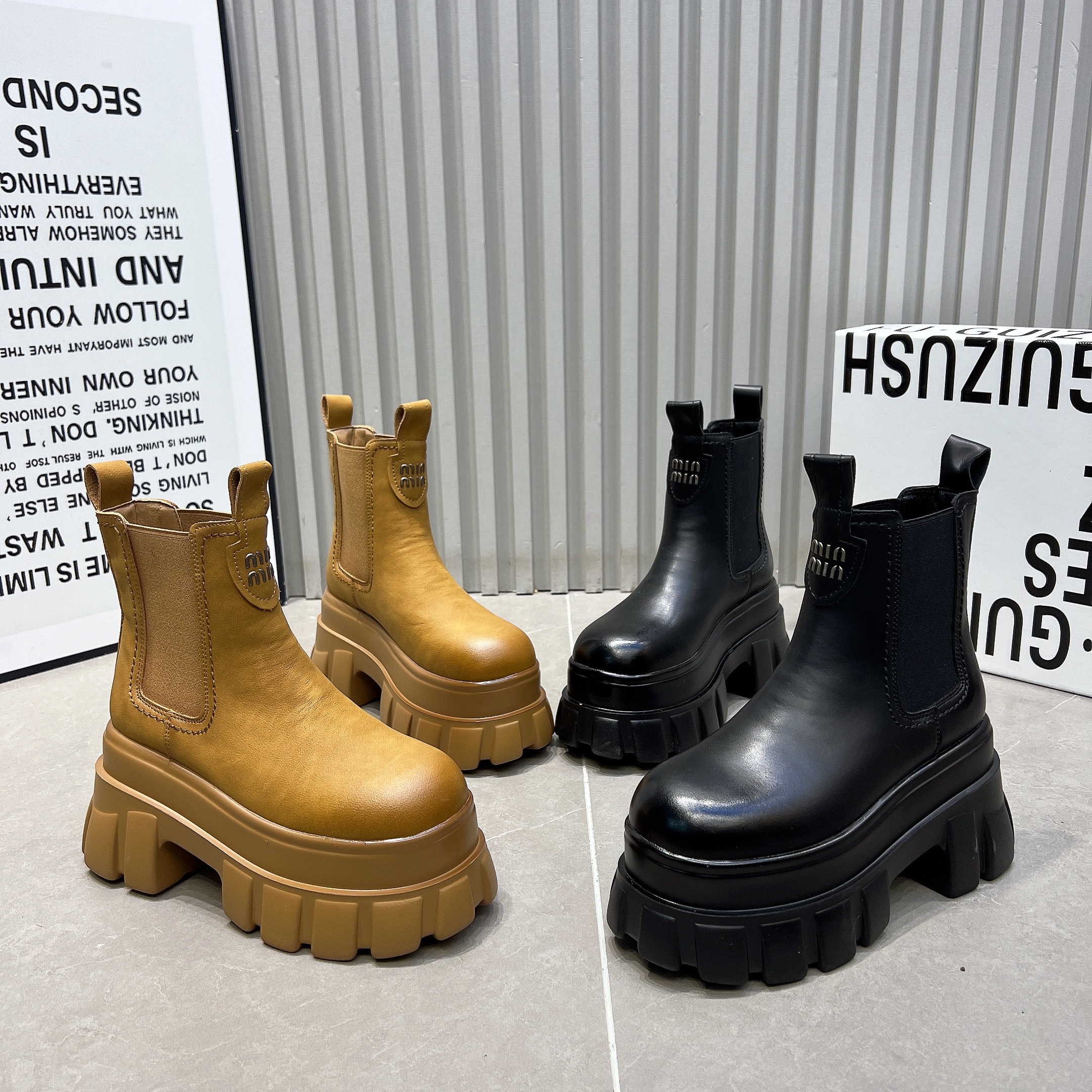 厚底超高跟马丁靴女鞋2025新款真皮套筒加绒短靴小个子增高烟筒靴