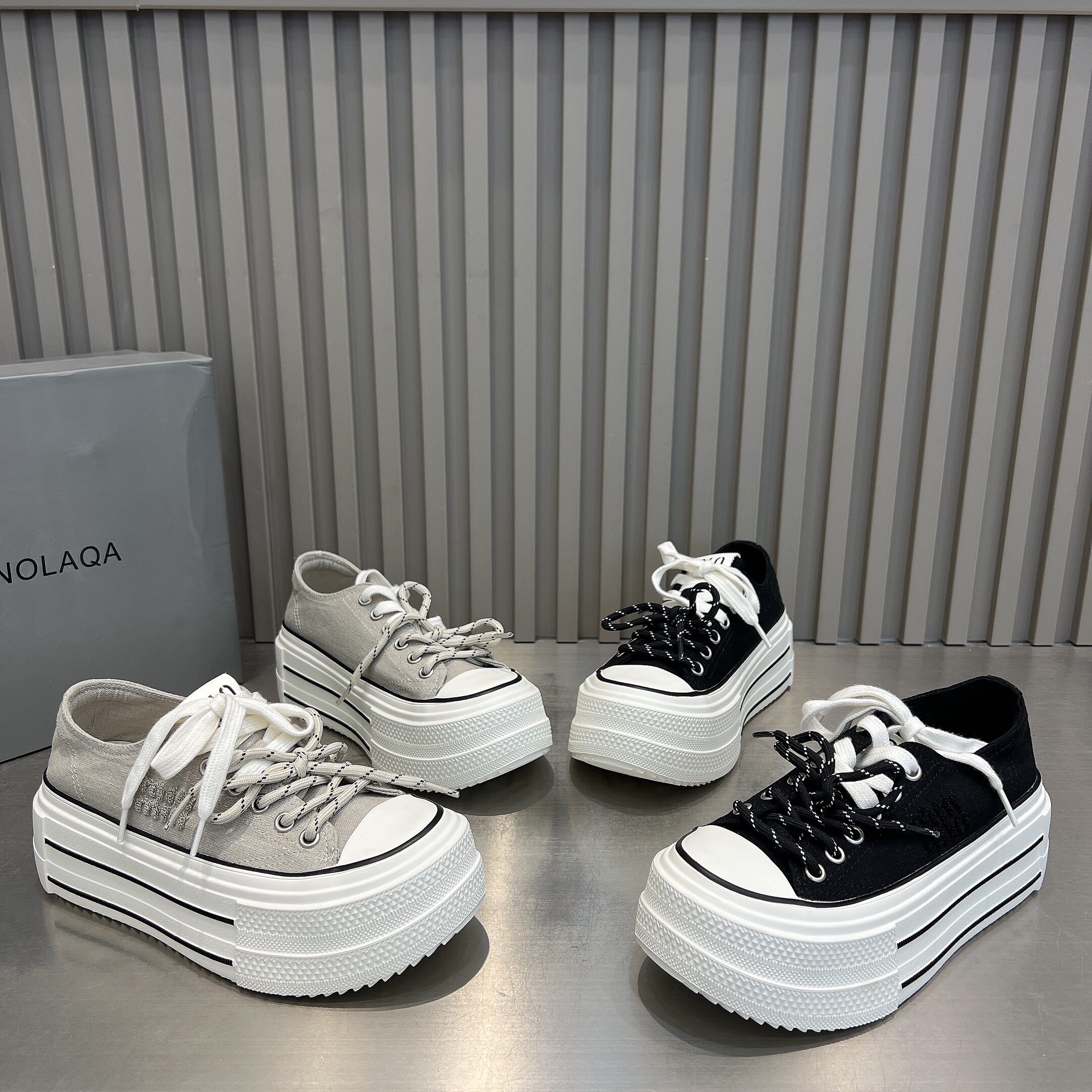 厚底松糕帆布鞋女2026新款5cm增高系带百搭板鞋小个子单鞋休闲鞋