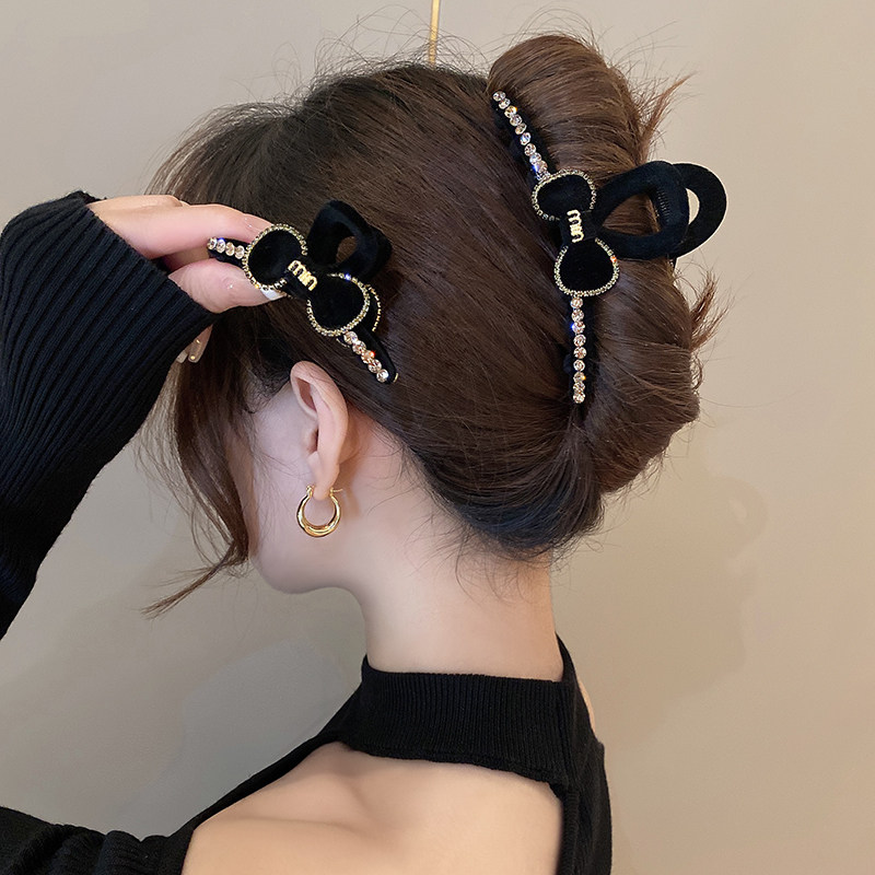 轻奢高档水钻丝绒蝴蝶结抓夹女