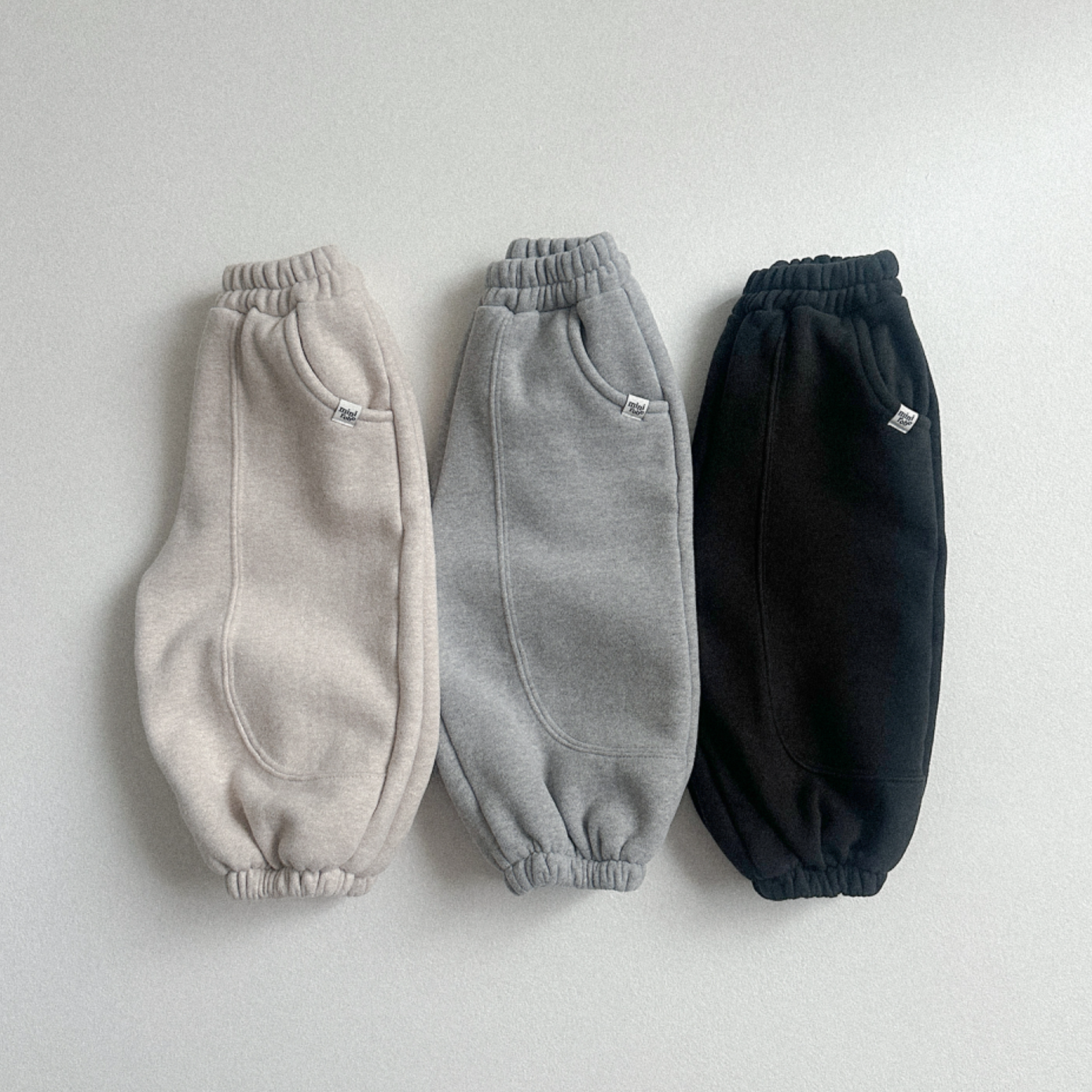 现货韩国进口婴幼童装简约舒适百搭软糯加绒保暖休闲卫裤MiniRobe