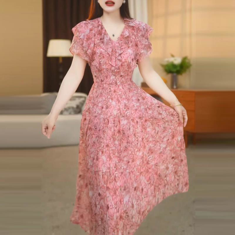 2026夏季新款设计感荷叶边收腰显瘦连衣裙V领碎花连衣裙女装M-4XL