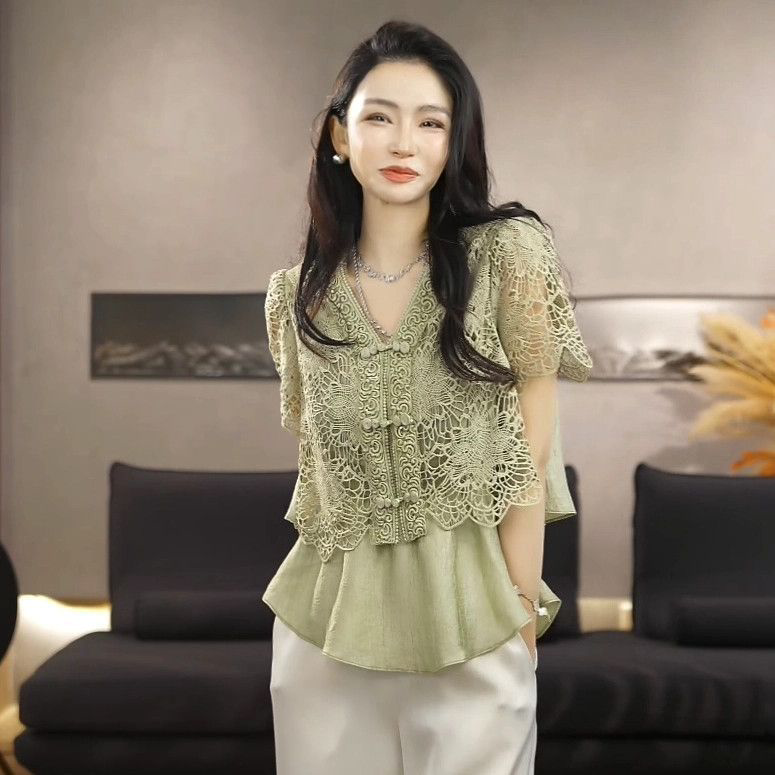 2026新款新款蕾丝衫女夏季妈妈洋气减龄镂空V领短袖气质显瘦上衣