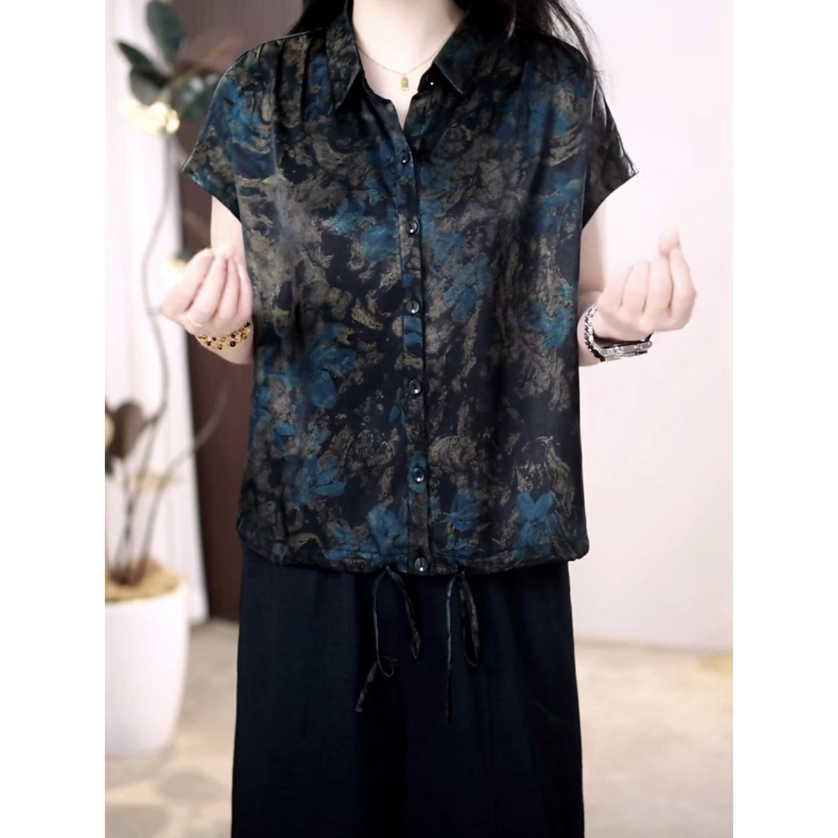大码显瘦宽松遮肚子藏肉衬衫薄款气质百搭上衣2026年夏季新款女装