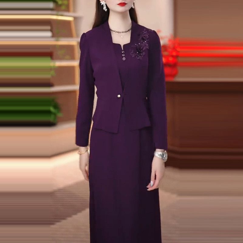 2026年新款秋季高端时尚套裙外套+裙子遮肚显瘦遮肉减龄妈妈装