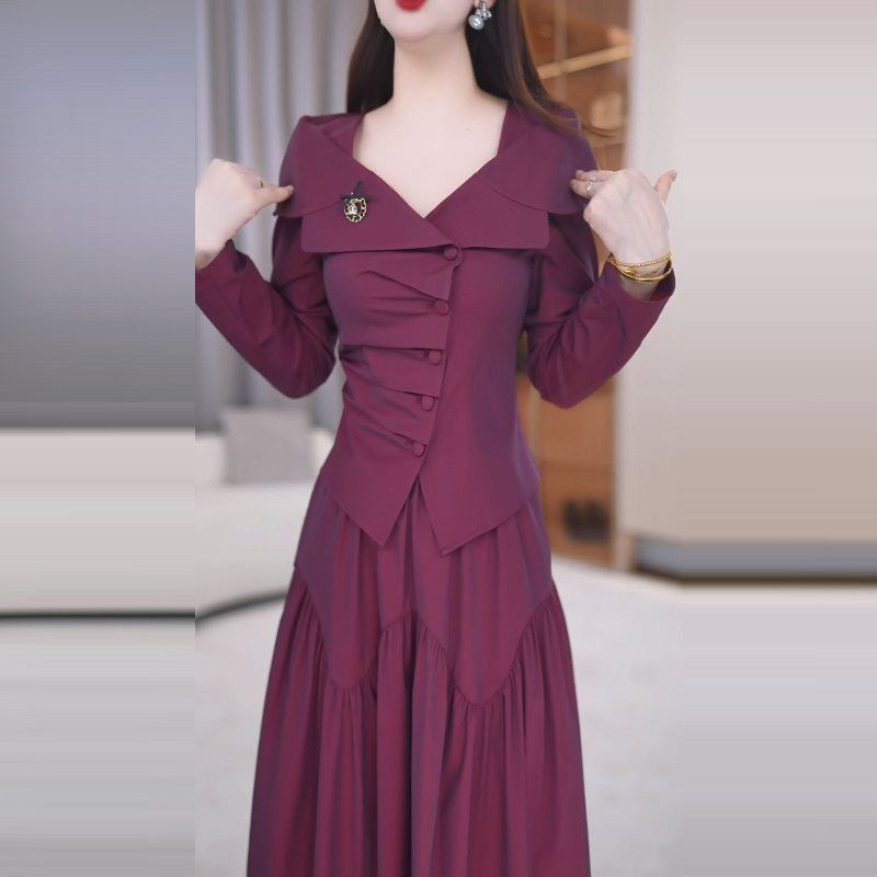 秋季设计感流行爆款女装两件套套裙2026新款妈妈装小衫半身裙套装