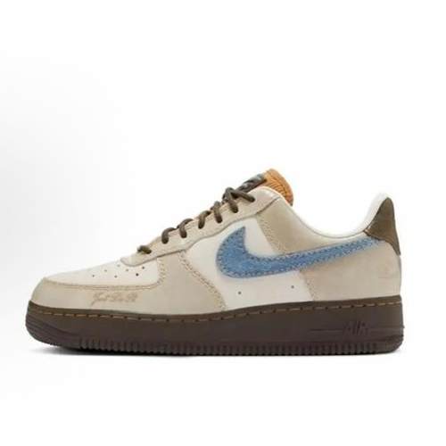 Nike Air Force 1 Low “Love & Peace”低帮板鞋女款