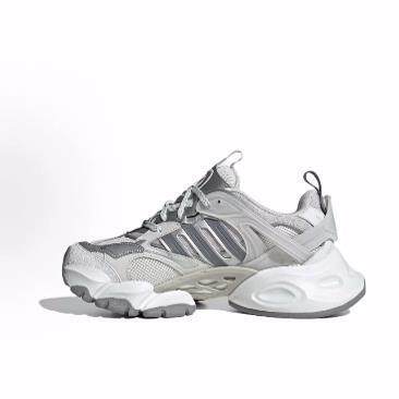 adidas originals Samba “Cow Hair”低帮 板鞋 女款
