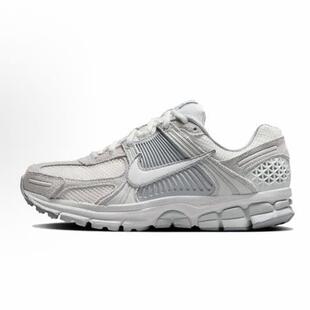 Nike Air Zoom Vomero 5 “Pure Platinum”低帮跑步鞋女款