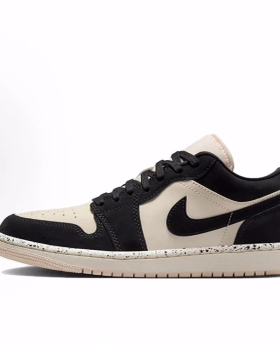 Jordan Air Jordan 1 guava ice 潮流 低帮复古篮球鞋女款 奶茶粉