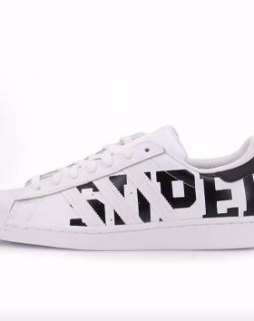 adidas originals SUPERSTAR 皮革   低帮 板鞋 男女同款 白黑
